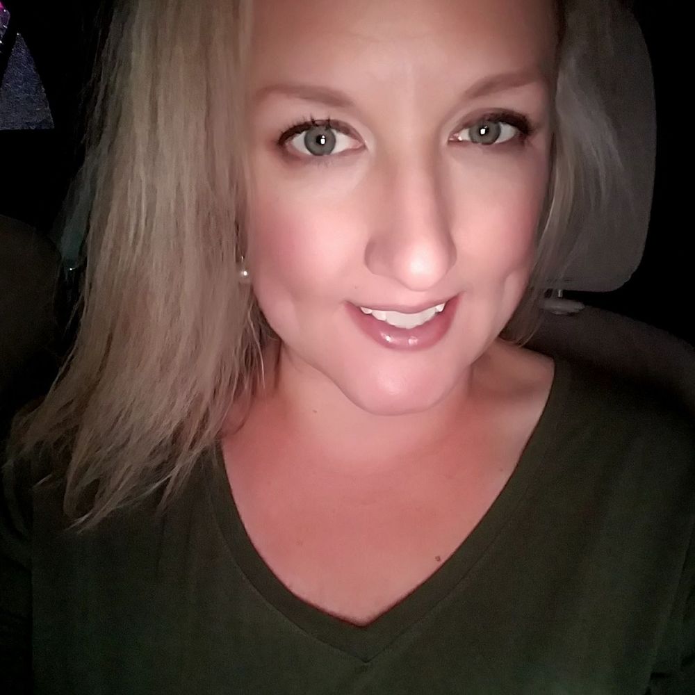 Meet your Posher, Vanessa